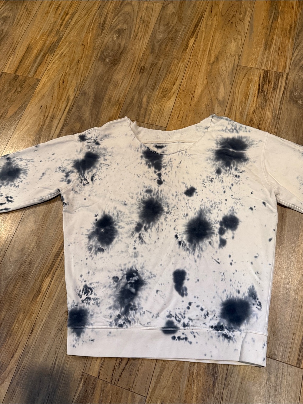 Tie-Dye Cut-Off Sweatshirt - White with Navy Splatter